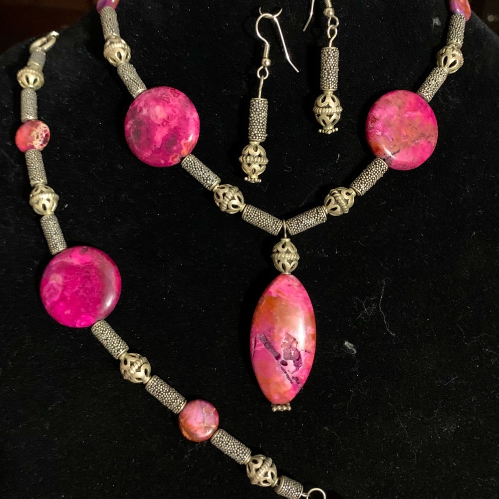 Pink Lace Agate and Sterling Silver Necklace Set